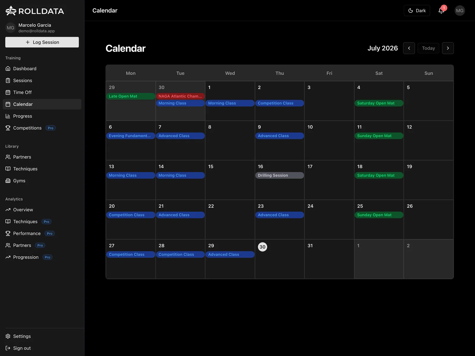 RollData Training Calendar screen